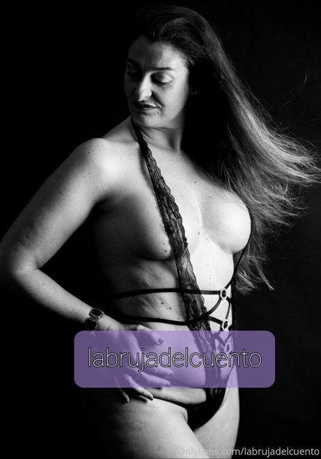 labrujadelcuento naked actress image