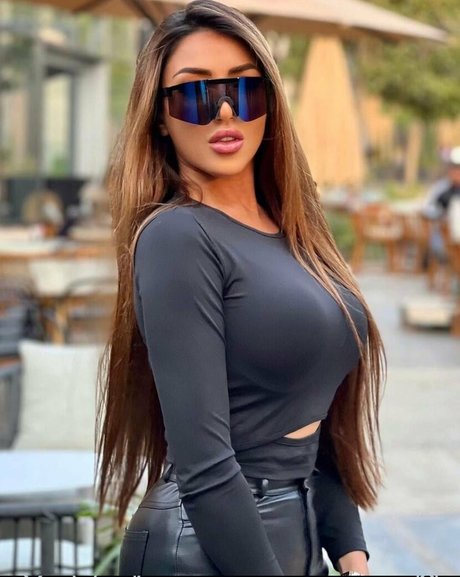 Sarah Salama beautiful star picture