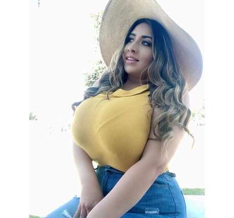 bbc footjob onlyfans beautiful nude galleries