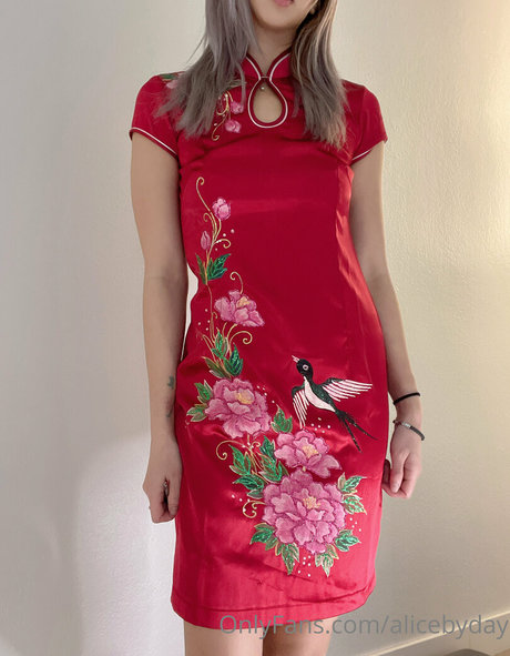 alicebyday sex model images