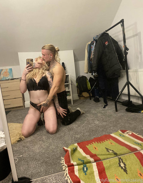 elizaking model naked archive