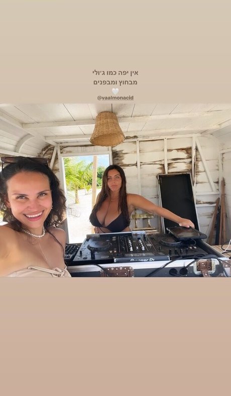 college onlyfans beautiful xxx archive