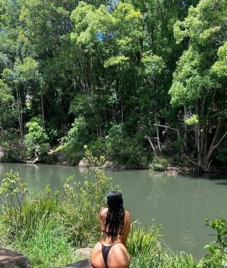 Stormiscarlet model xxx image