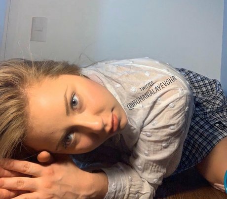 Sharon GDL erotic pornstar pictures