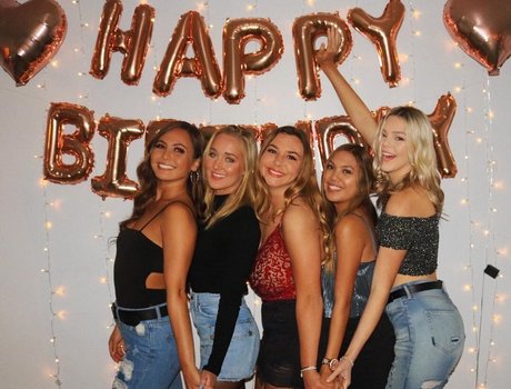 Julia G hot model photos