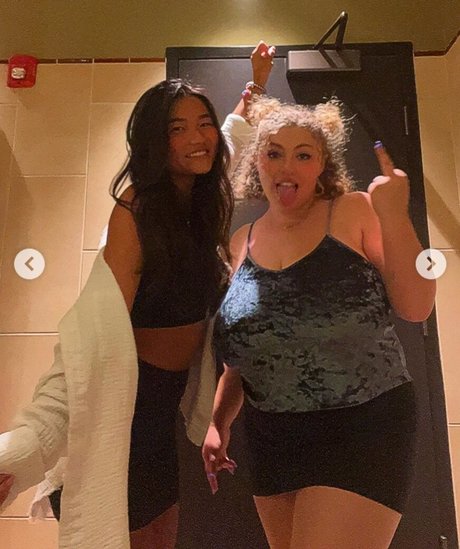 Sophia A model sex picture