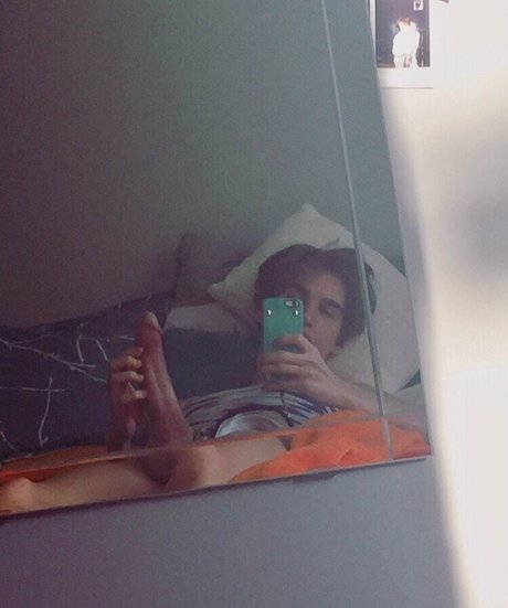 hunnydewboy pornstar free photos