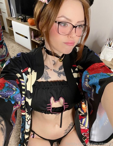 itsyouremily pornstar art galleries