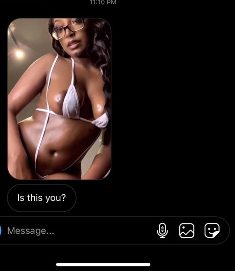 missusblu profile pic