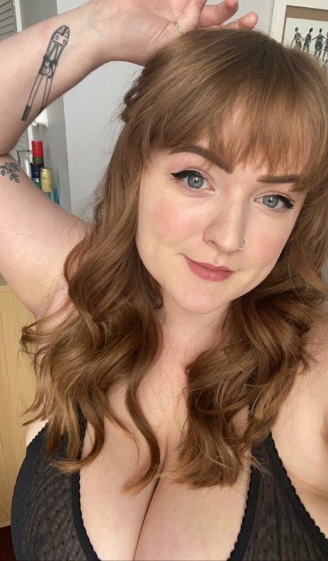 amateur shemale onlyfans beautiful naked pic