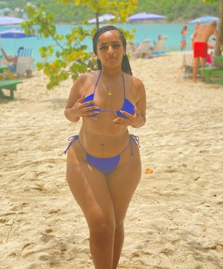 Meskyk star hot pics