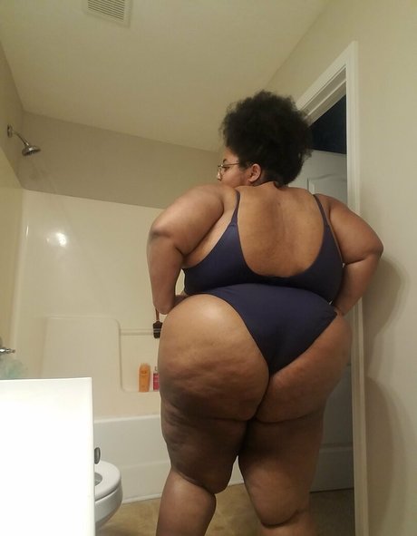 lilmsfluffy pornstar nudes photos