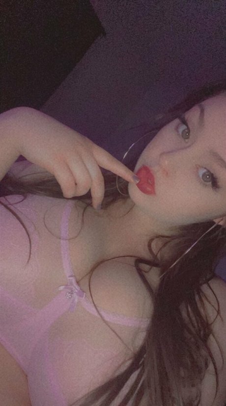 downdanielle model beautiful photos