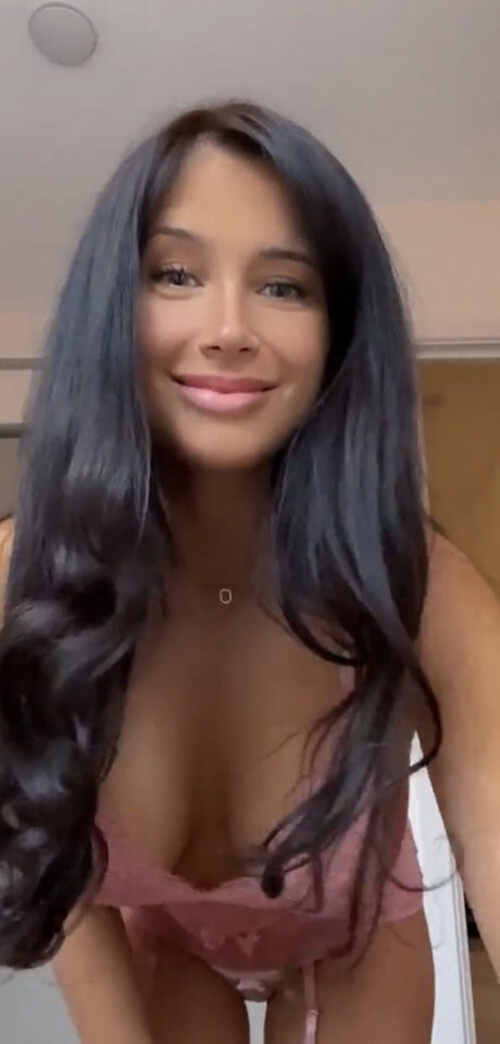 dildo onlyfans pornographic images