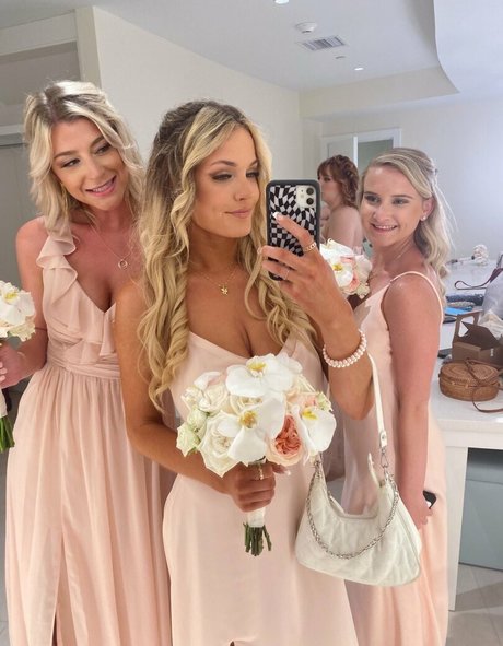 Emma Greenshields hd model galleries