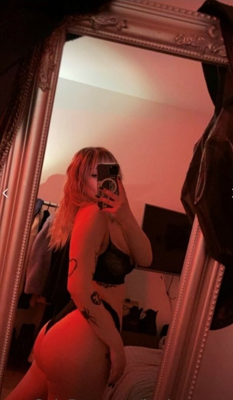 brebunnyxo pornographic star image