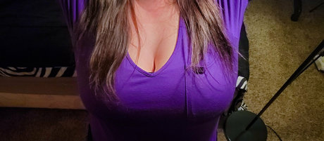 hugetittiebabexxxfree star adult picture