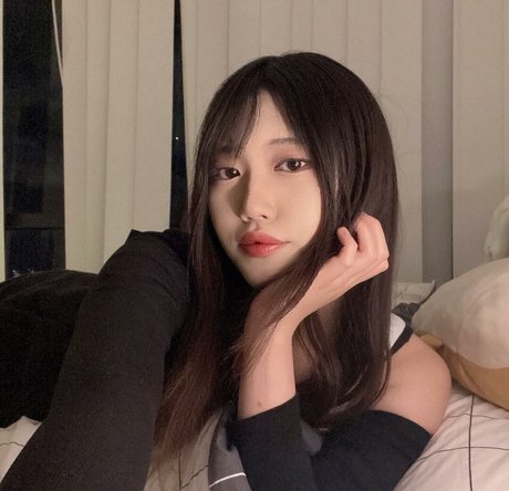 arikills nice pornstar image