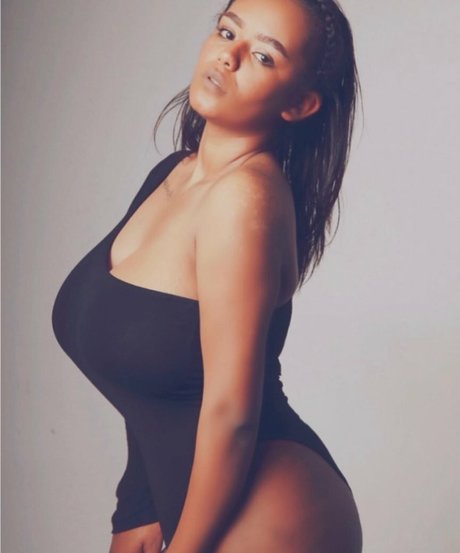 JustNati pornstar beautiful image