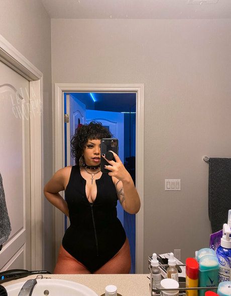 blowjob threesome onlyfans pretty pic