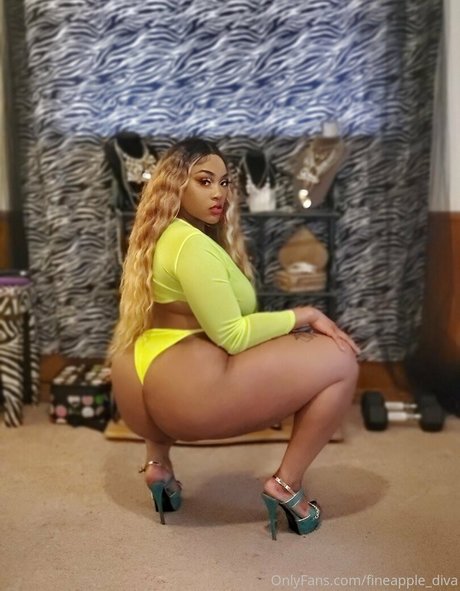 fineapple diva high quality pornstar pic