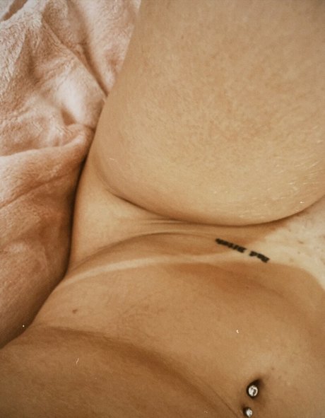 Renata Soares model nudes pic