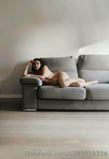 fairy gloria nude thumbnail