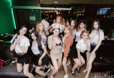 kitty wife onlyfans erotic pictures