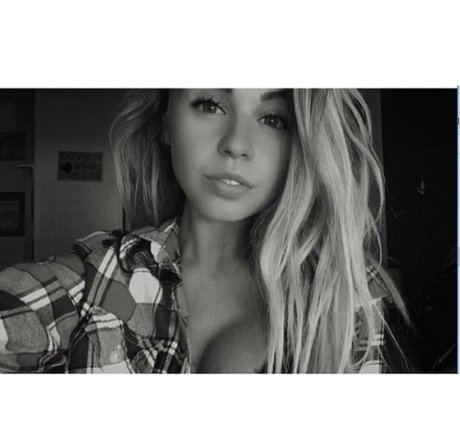 shannonc942 nude thumbnail