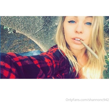 shannonc942 exclusive pornstar photo