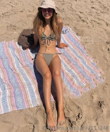 ellamoorepls star xxx pictures