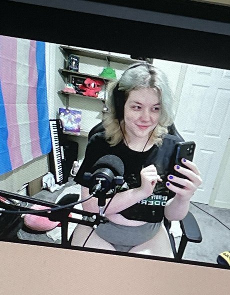 blonde gangbang onlyfans pretty pics