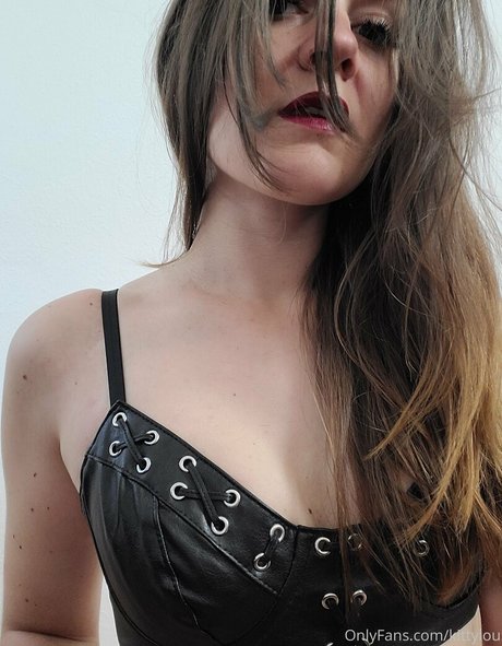 kittylou pretty pornstar archive