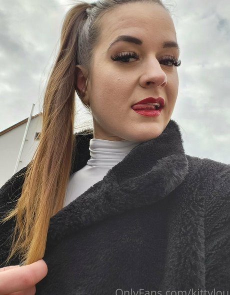 kittylou high quality pornstar picture