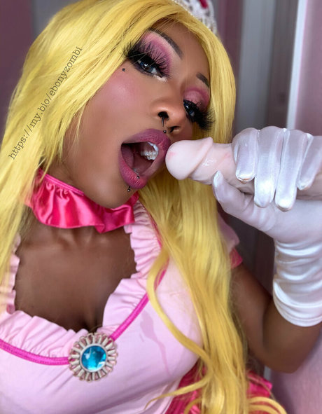 ass spread onlyfans exclusive images