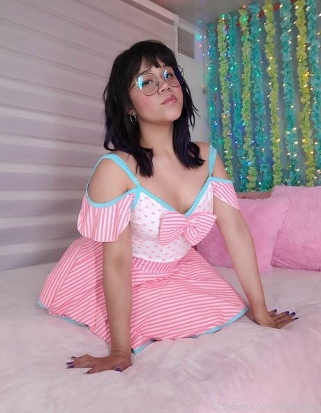 outdoor shower onlyfans beautiful images