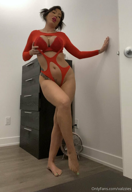 valzzies sexy star pics