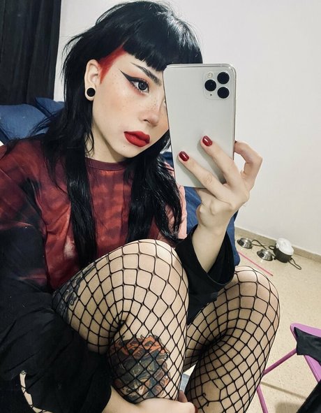 bdsmroxymistress pornstar naked pic