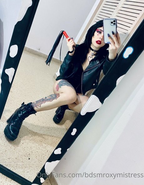 bdsmroxymistress porn actress pictures