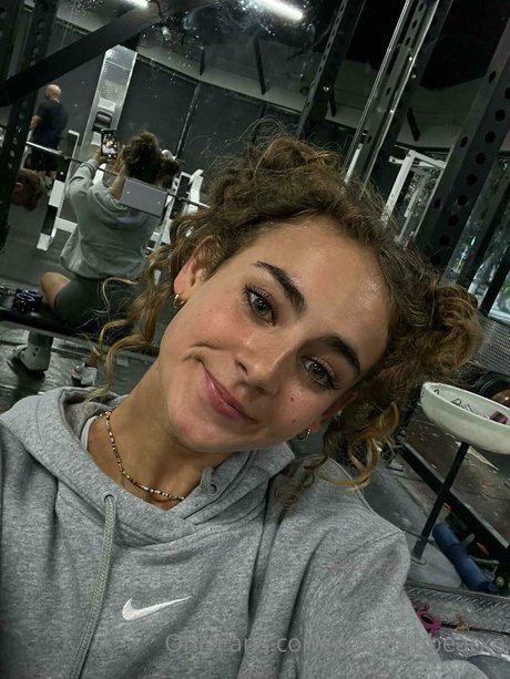 Claire Stone 無料モデル ギャラリー