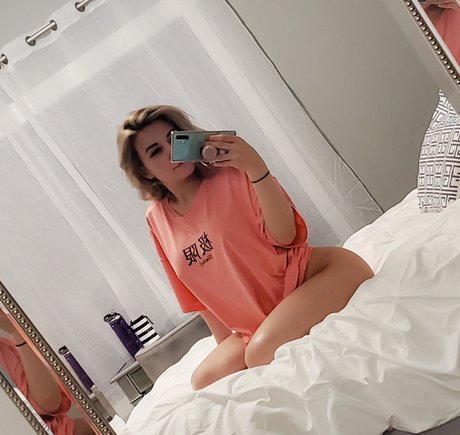 Alinity ポルノスター ギャラリー