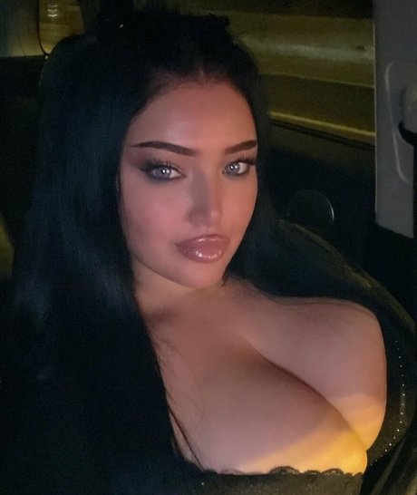 Claudia Rivier ヌードスター 画像