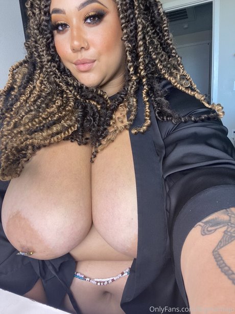 bigmamajo スター ヌード 画像