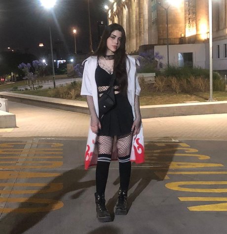 Peusche セックスモデル 写真