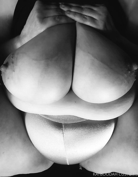 goddesskatboodah ポルノスター 無料 写真