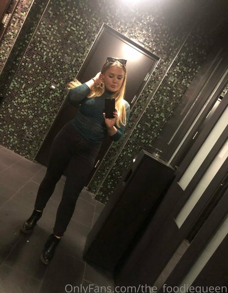the foodiequeen top profile image