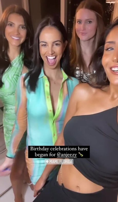 Christina Esposito ヌードのポルノスター 写真