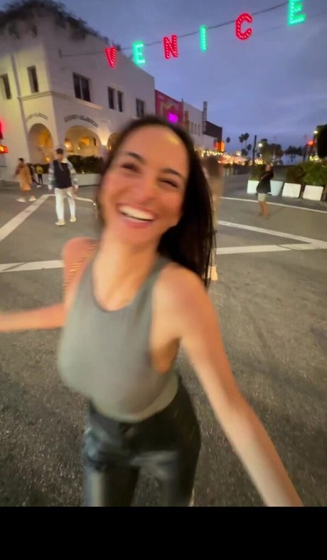 太ったおばあちゃんオンリーファンズ セクシー アーカイブ