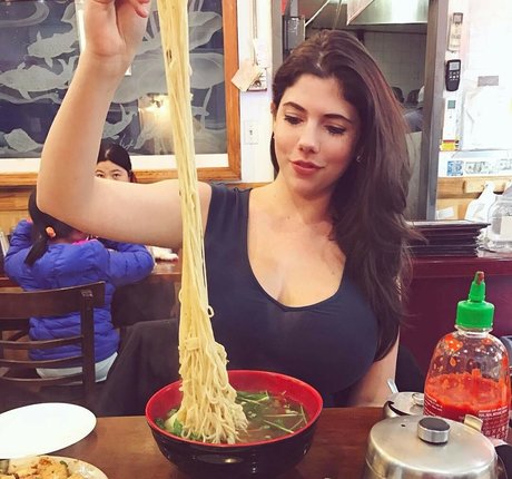 アジアンカウガールオンリーファンズ 限定 写真