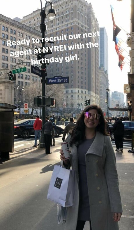 クソなオンリーファンズ アートヌード 写真